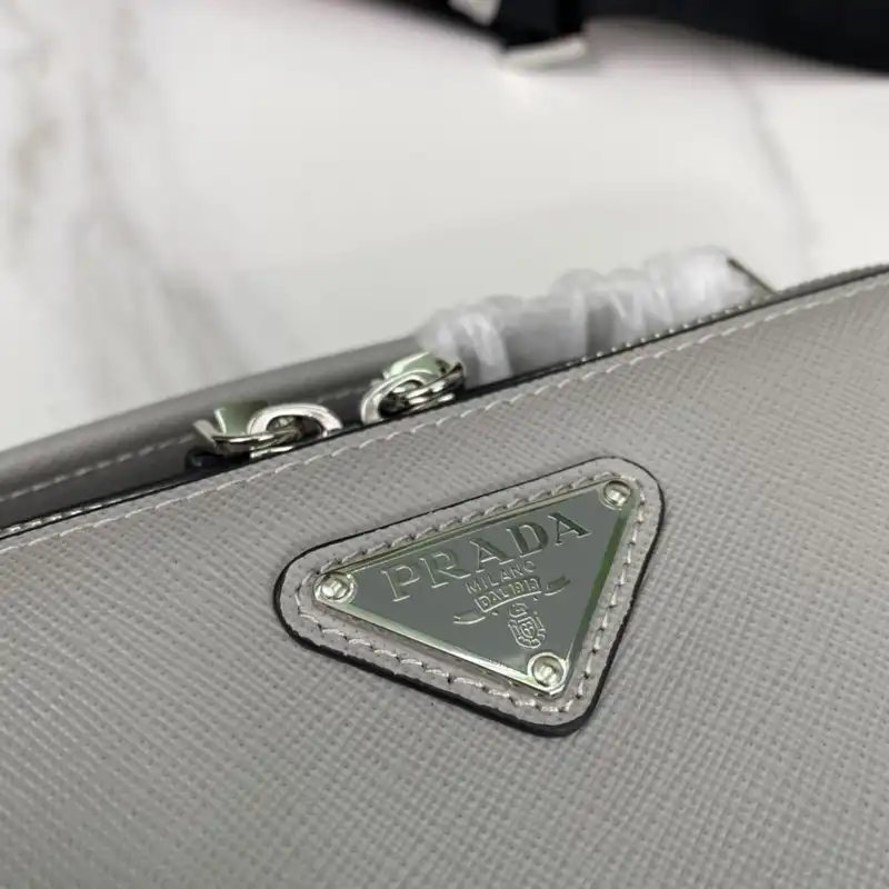 Pra*a bags 2311ya0028