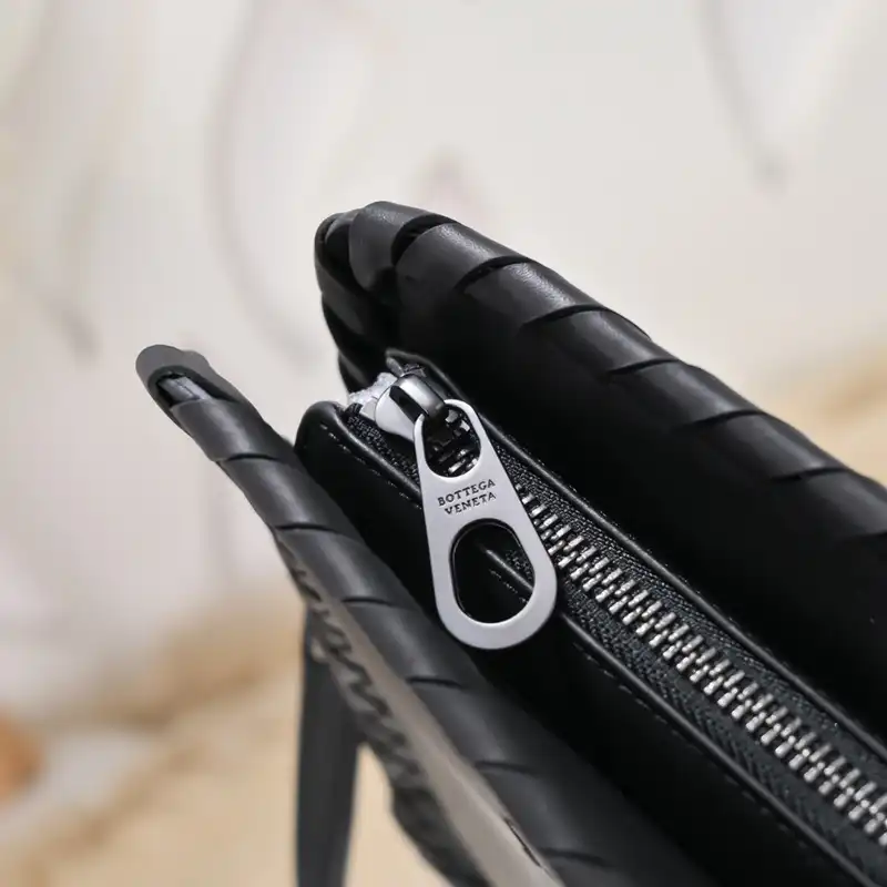 b0tt*ga Ven*ta bags 2401ya0012