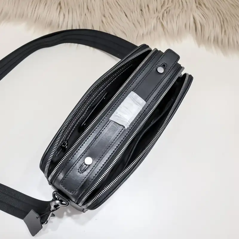 b0tt*ga Ven*ta bags 2401ya0106