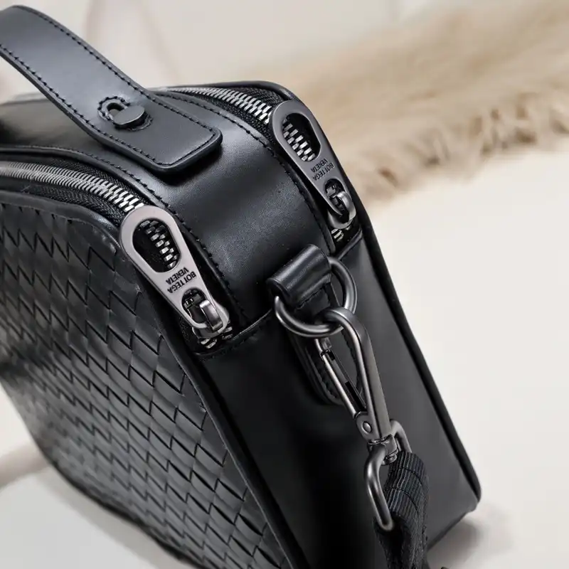 b0tt*ga Ven*ta bags 2401ya0107