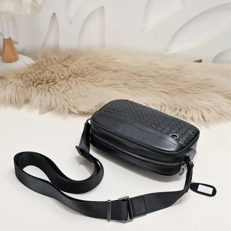 b0tt*ga Ven*ta bags 2401ya0109