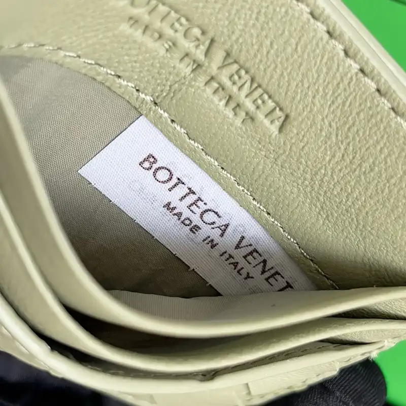 b0tt*ga Ven*ta bags 2401ya0212