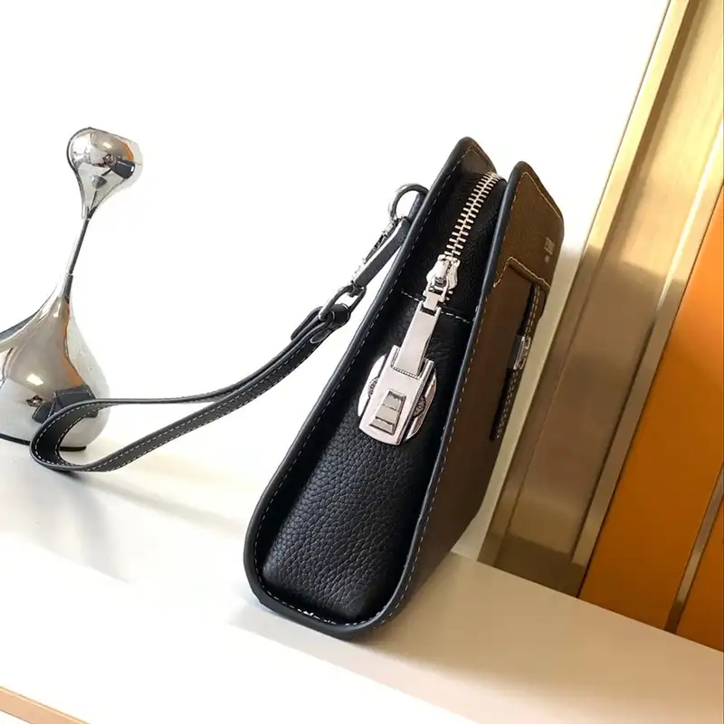 H**me5 bags 2404ya0017