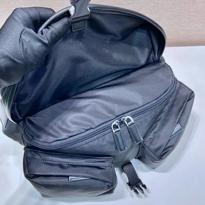 Pra*a bags 2404ya0163