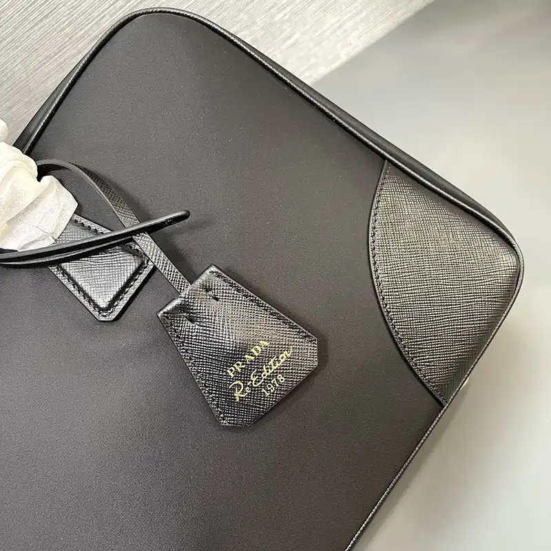 Pra*a bags 2406ya0109