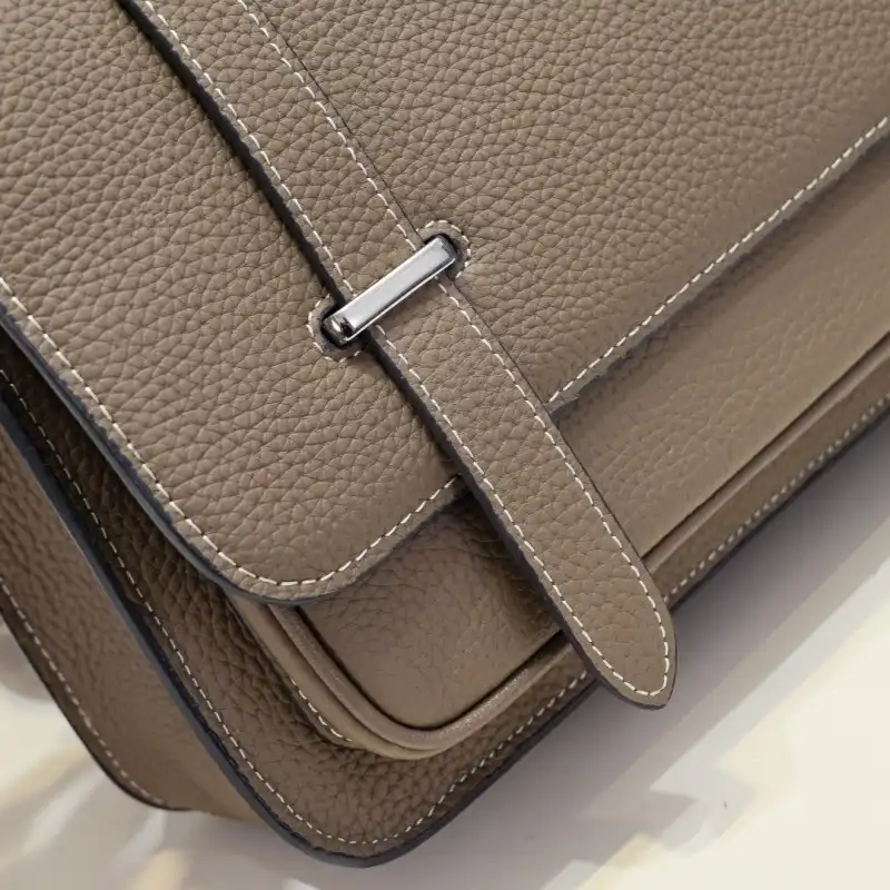 H**me5 bags 2406ya0115