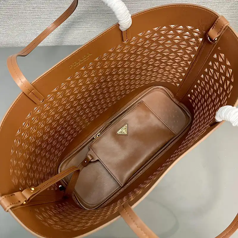 Pra*a bags 2406ya0169