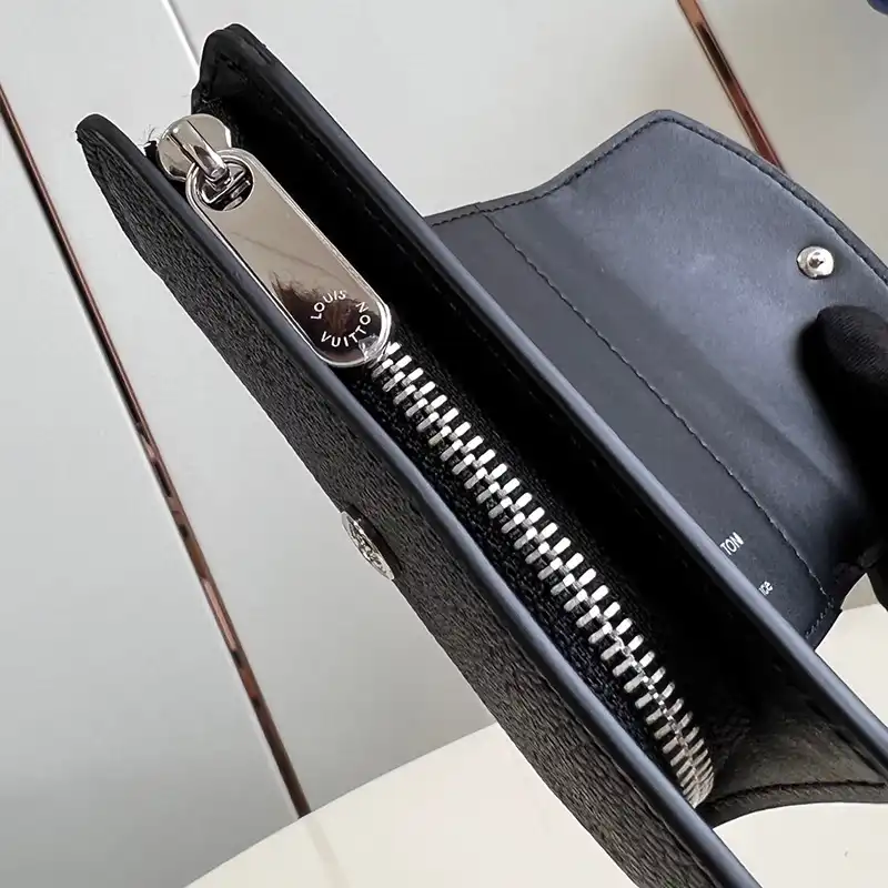 G*u*i bags 2407ya0008