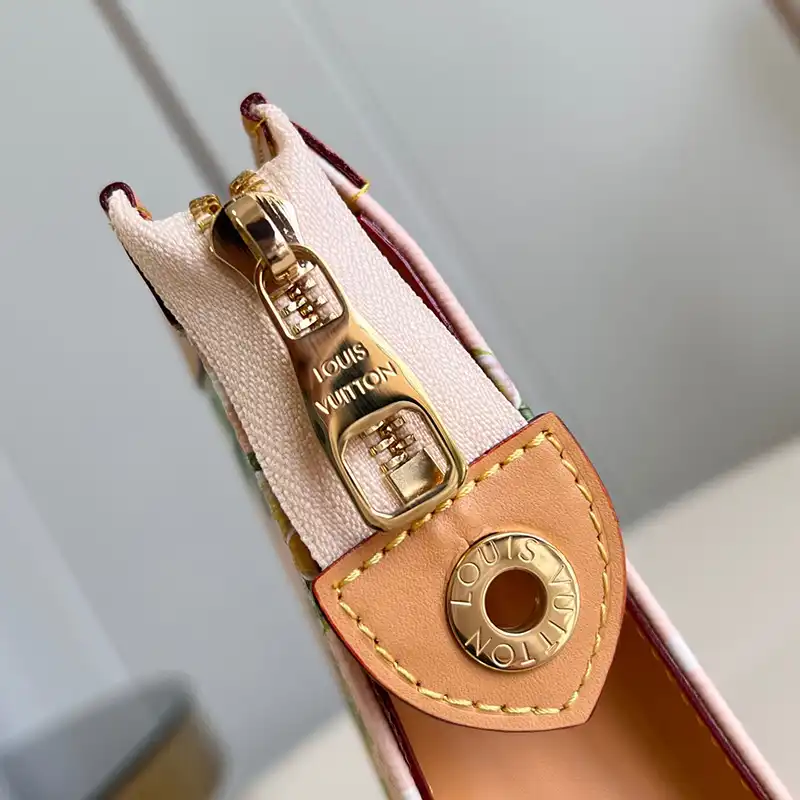 G*u*i bags 2407ya0020