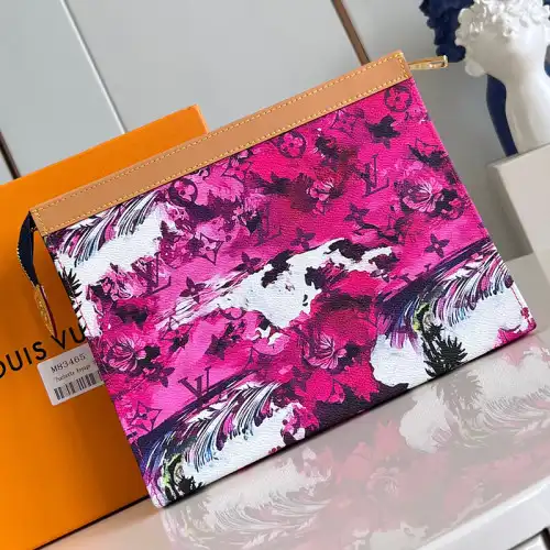 G*u*i bags 2407ya0022