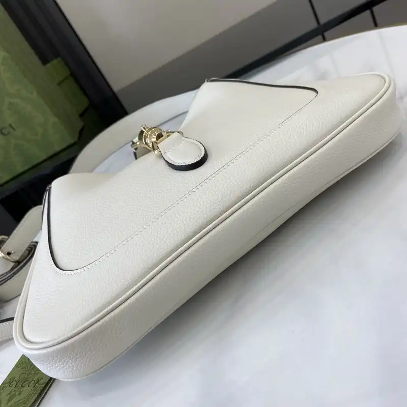 G*u*i bags 2408ya0047