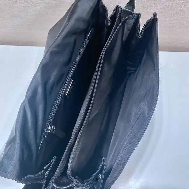 Pra*a bags 2408ya0179