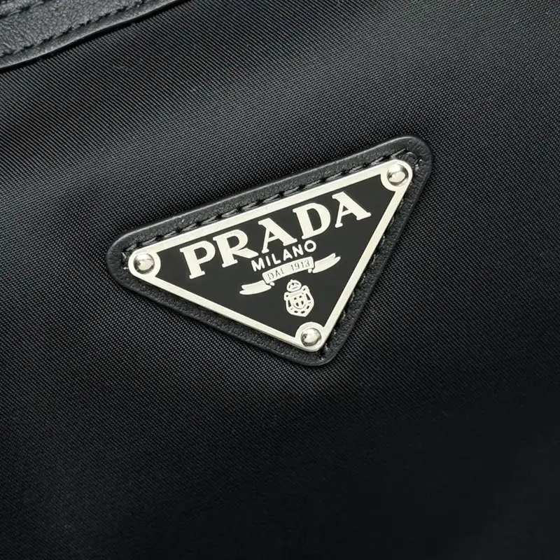 Pra*a bags 2408ya0184
