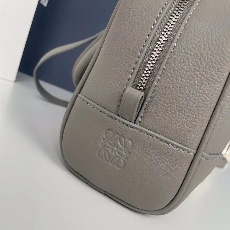 L0ew* bags 2408ya0222