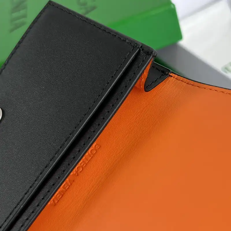 b0tt*ga Ven*ta bags 2409sf0006