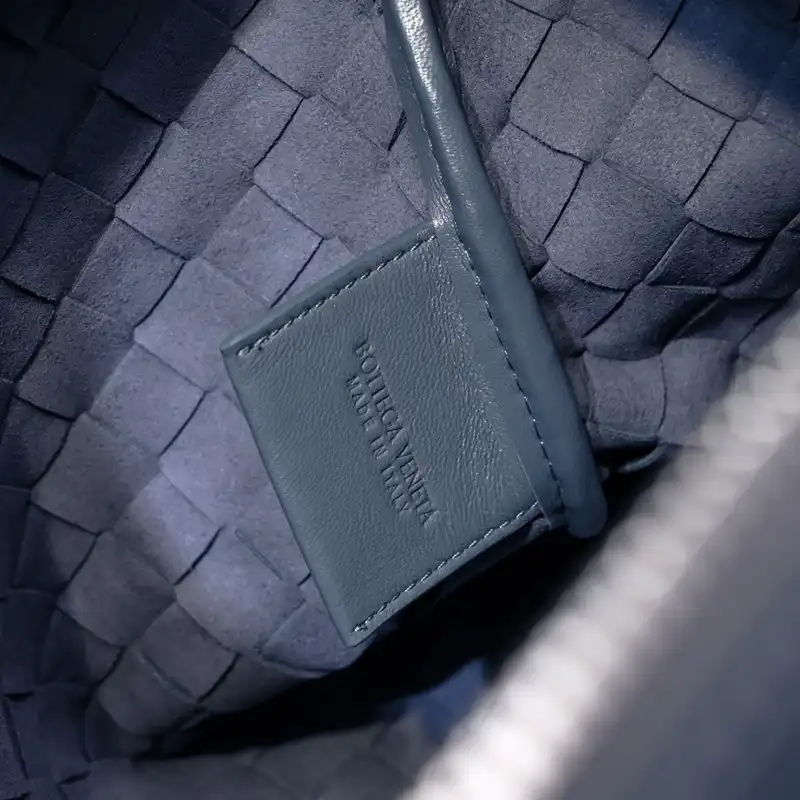 b0tt*ga Ven*ta bags 2409sf0052