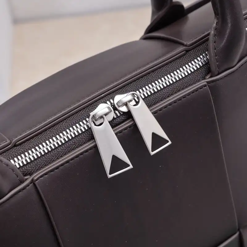 b0tt*ga Ven*ta bags 2409sf0056