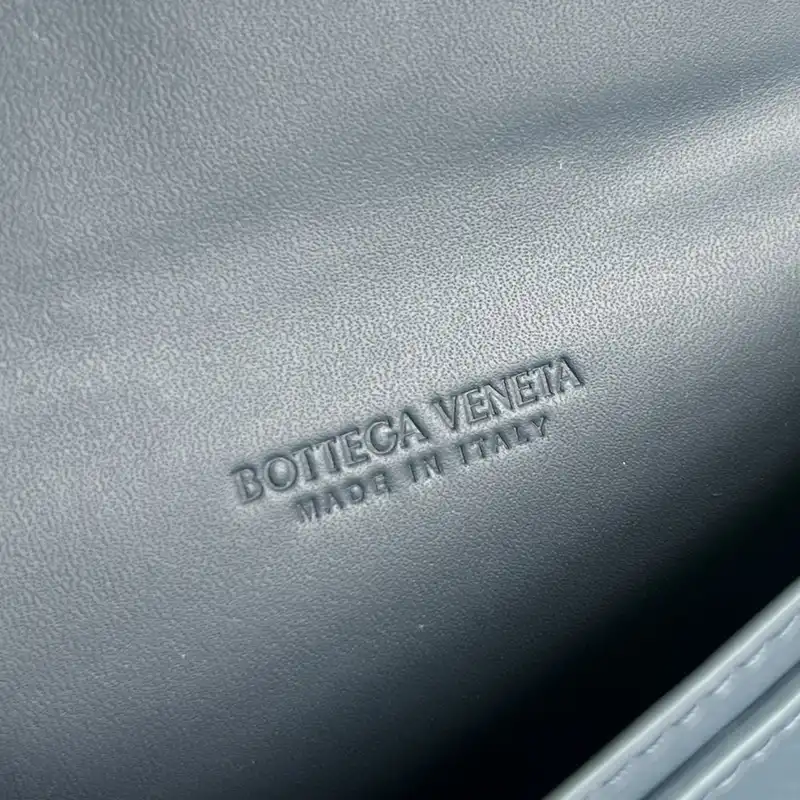 b0tt*ga Ven*ta bags 2409sf0121