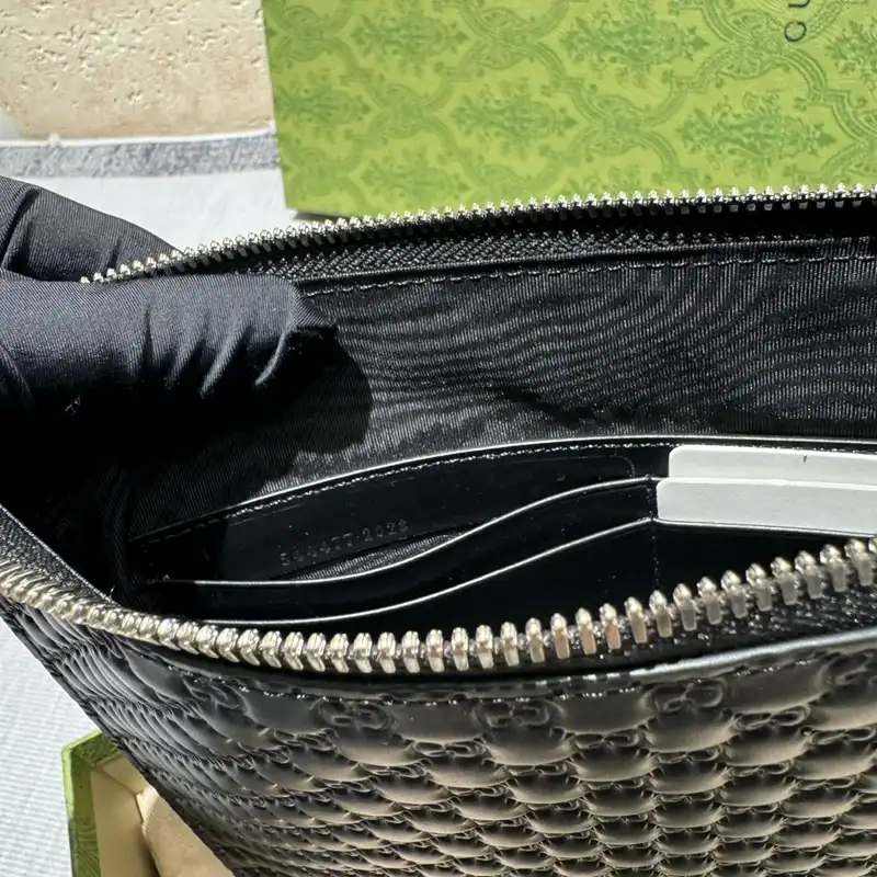 G*u*i bags 2409ya0042