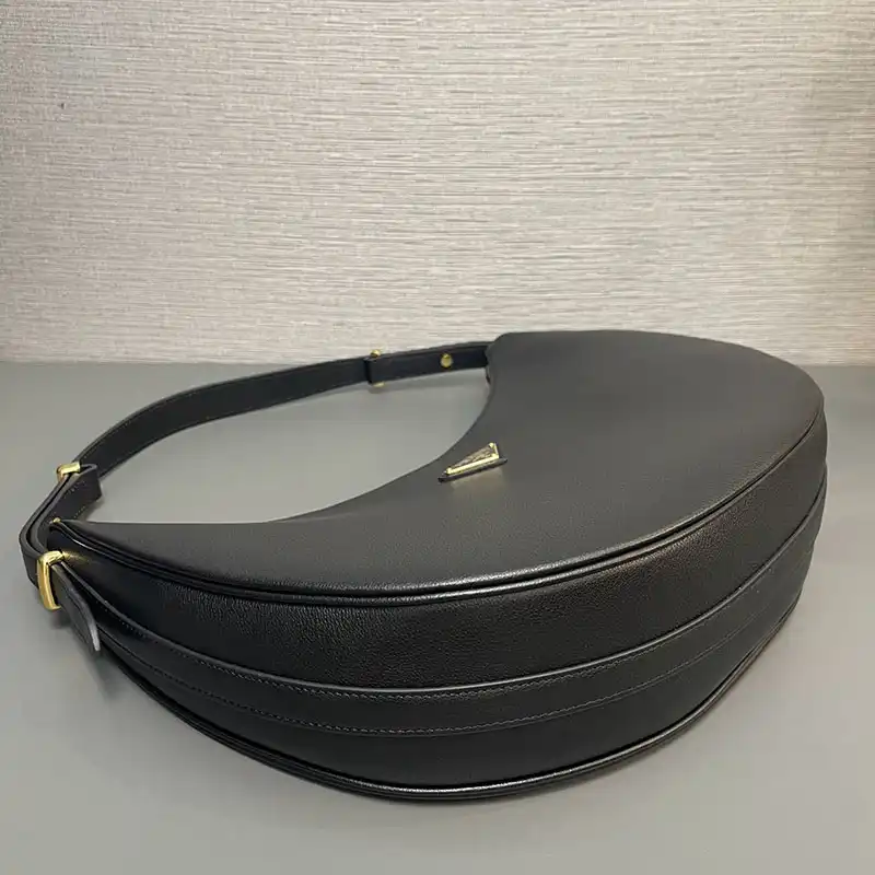 Pra*a bags 2409ya0109