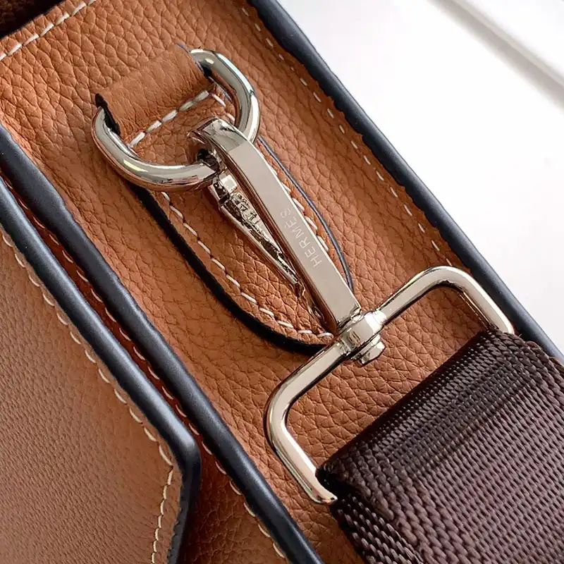 H**me5 bags 2409ya0138