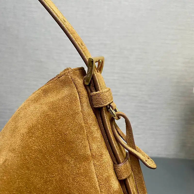 Pra*a bags 2410ya0091