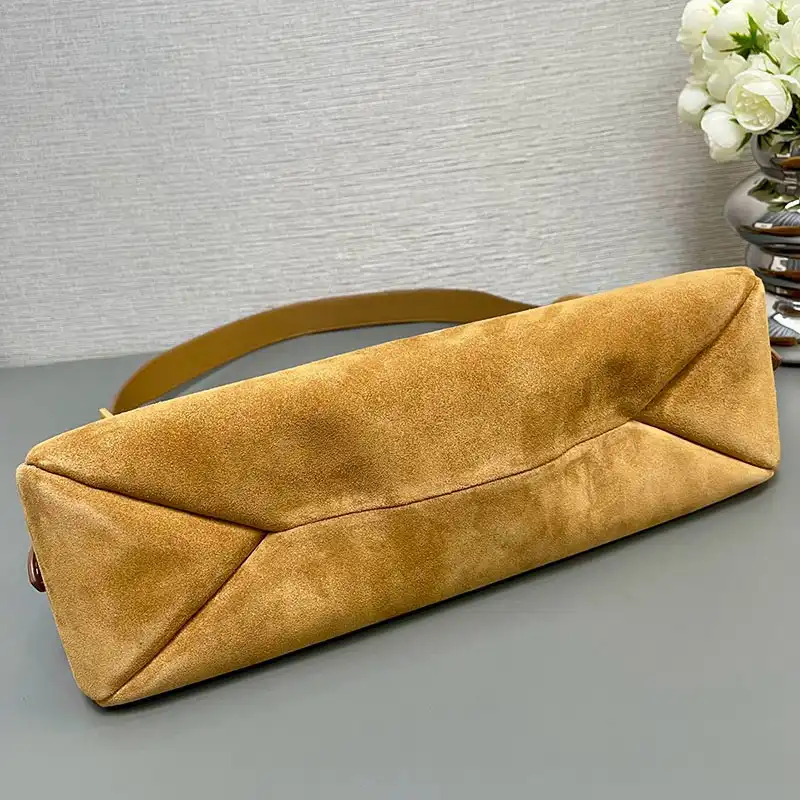 Pra*a bags 2410ya0091