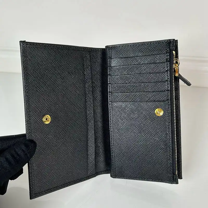 Pra*a bags 2411ya0007