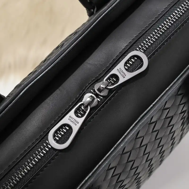 b0tt*ga Ven*ta bags 2411ya0053