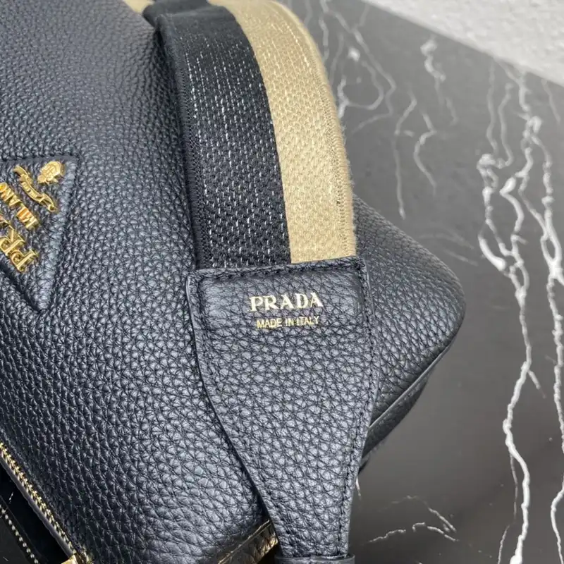 Pra*a bags 2411ya0113