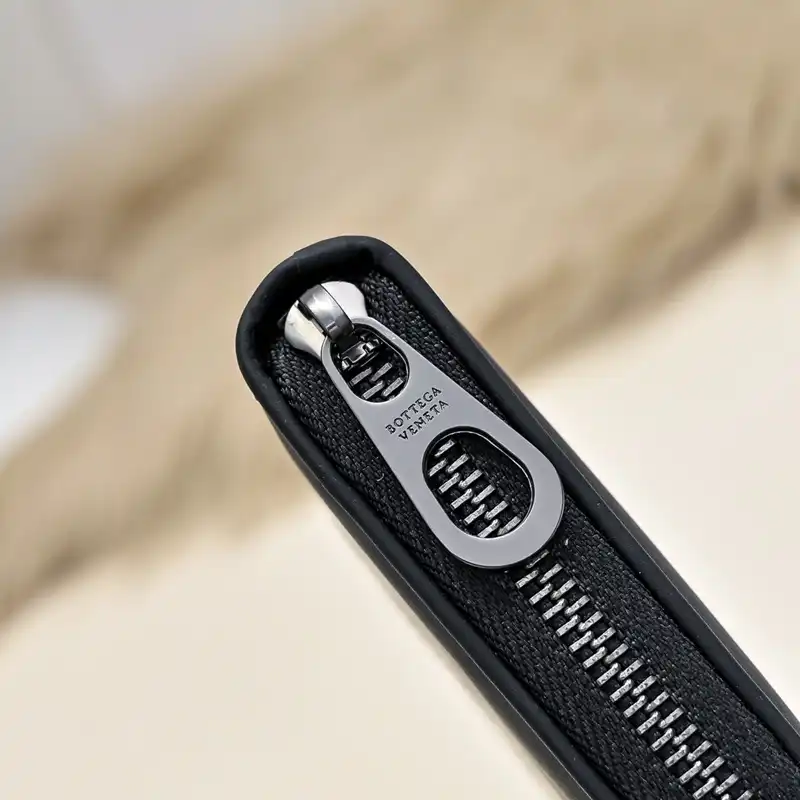 b0tt*ga Ven*ta bags 2411ya0129