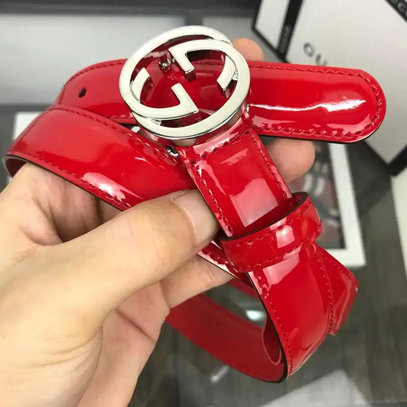 G*u*i s belts 19bl0048