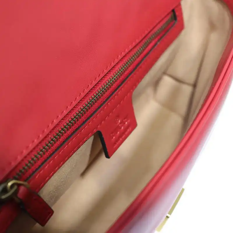 G*u*i bags 19t1l0694