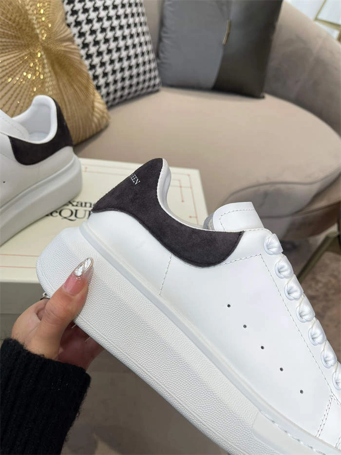 a1exa*der Mcqv*en oversized lightweight 2573