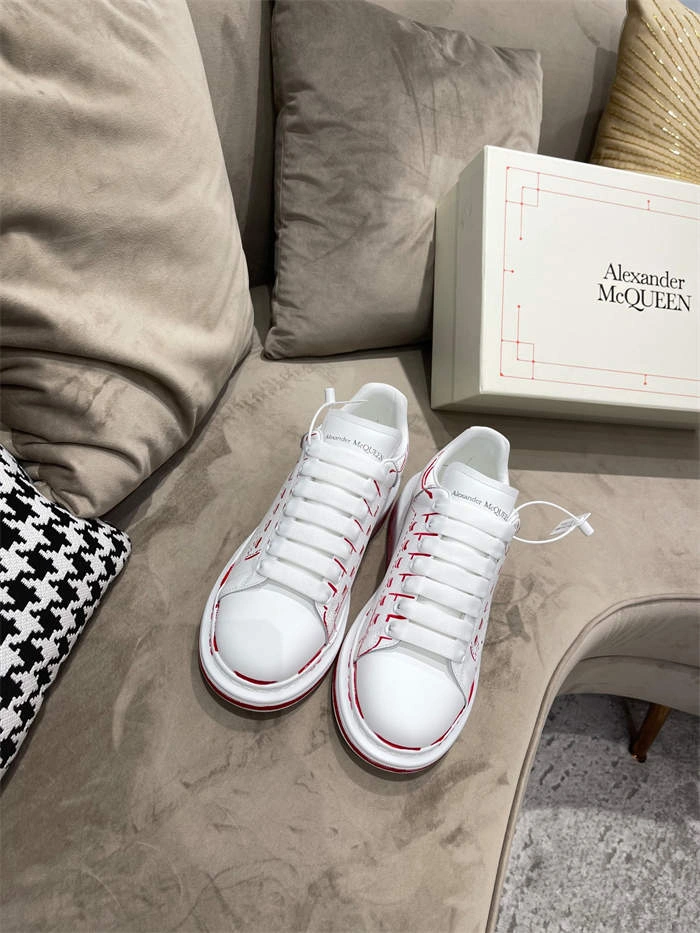 EasyMatch Alexander McQueen Oversized 2585