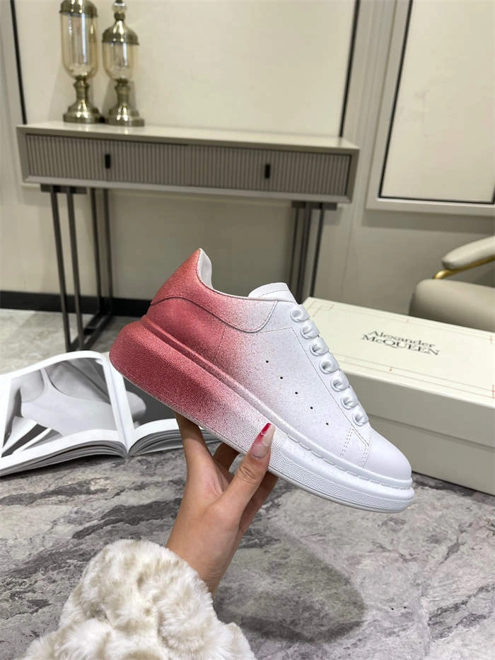 a1exa*der Mcqv*en oversized stylish 2592