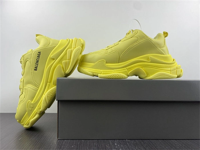 BLCG TRIPLE S SNEAKER 524039 W1FB5 EasyMatch 4472