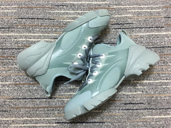 DR  Sneakers EyeCatching 1335