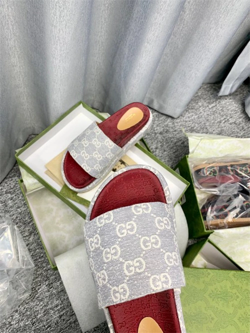 ZeroBulk Gocci Slipper 5767