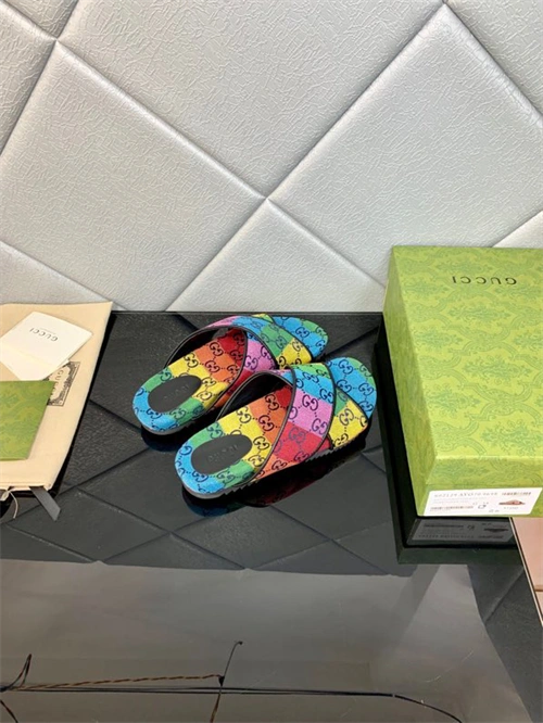 EasyMatch Gocci Slipper 5750