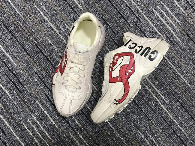 G*u*i rhyton sneaker packable 238