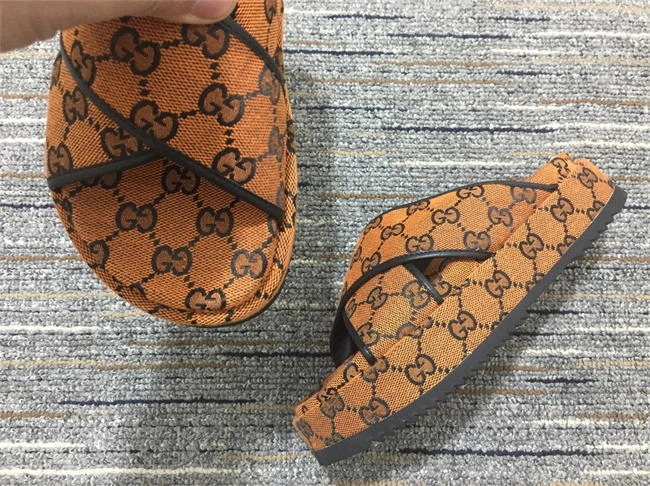 G*u*i side women classic 479