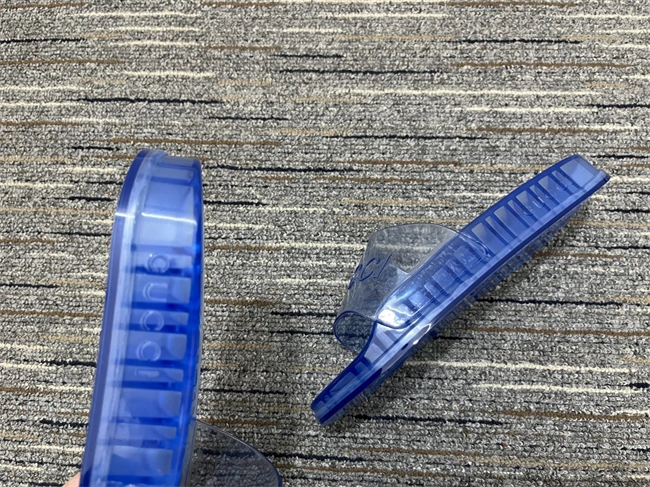 classic G*u*i slide 432