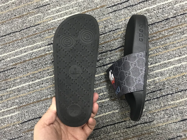 G*u*i slide sunprotective 377