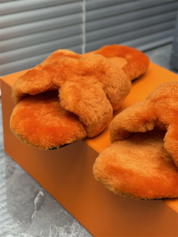 H Slipper Bright 2313