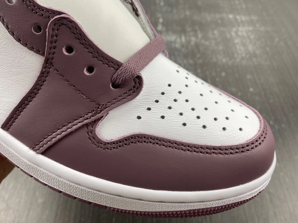Soft Jordan 1 Retro High OG Sky J Mauve DZ5485- 3678