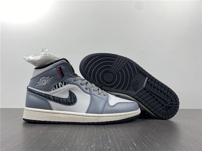 SoftTouch Jordan1 dark grey 554724- 3721