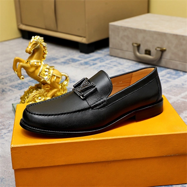 S*pportive lv loafer 1898