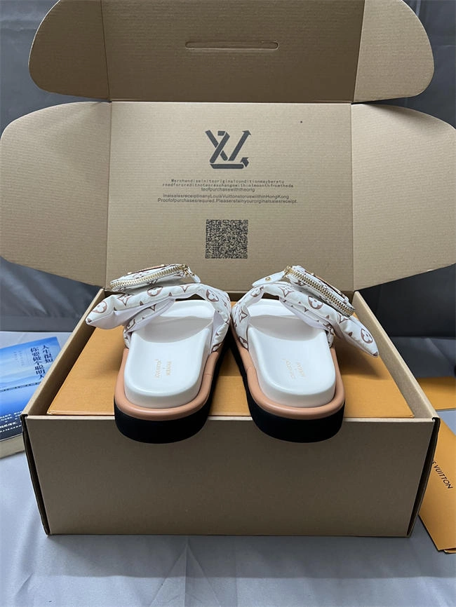 DailyWear Lv Slipper Orginal 5574