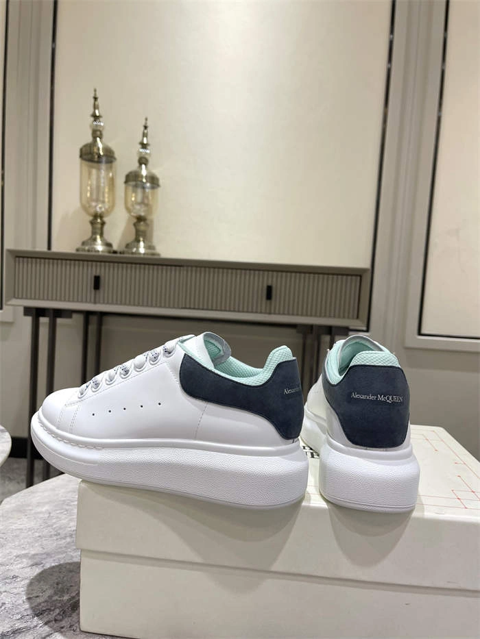 Mc Queen Sustainable 2508